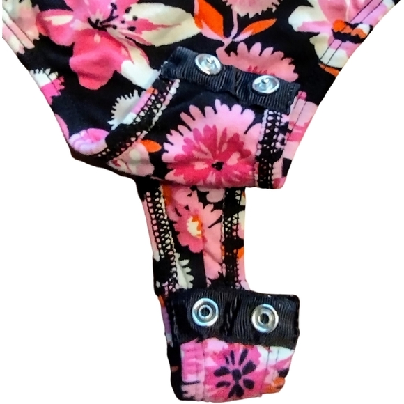By Design Floral V-Neck Puff Sleeve Bodysuit, Size M, Black/Pink/White - Picture 3 of 5